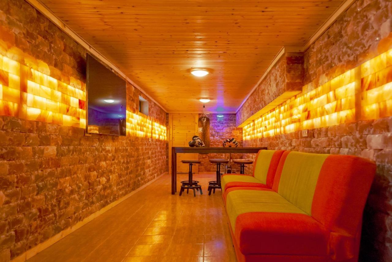 Hotel Casa Dracula by Pro Lex Bran  Exterior foto